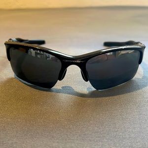 OAKLEY POLARIZED SUNGLASSES HALF JACKET 2.0 BLACK FR BLACK IRIDIUM LENS  USED